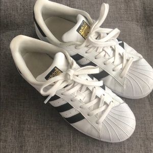 Adidas Superstar